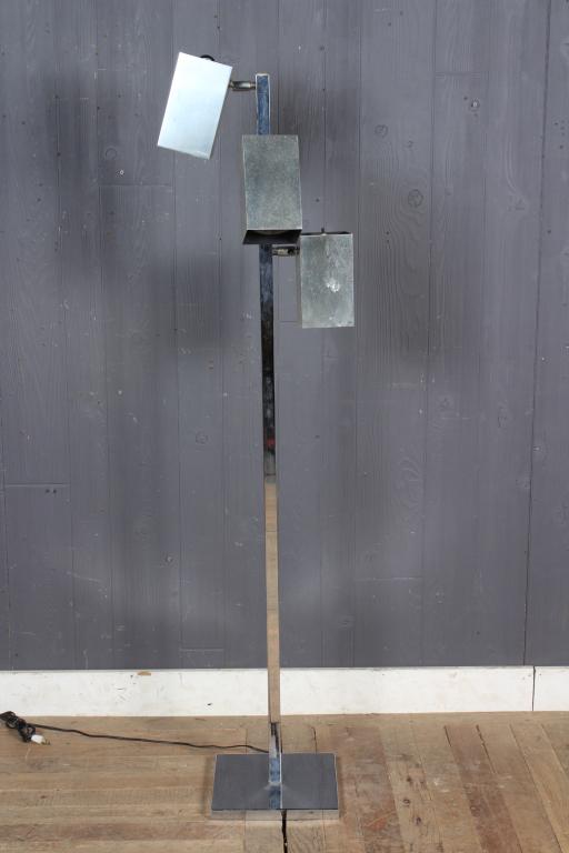 Laurel Modern 3-Arm Floor Lamp (1 of 4)