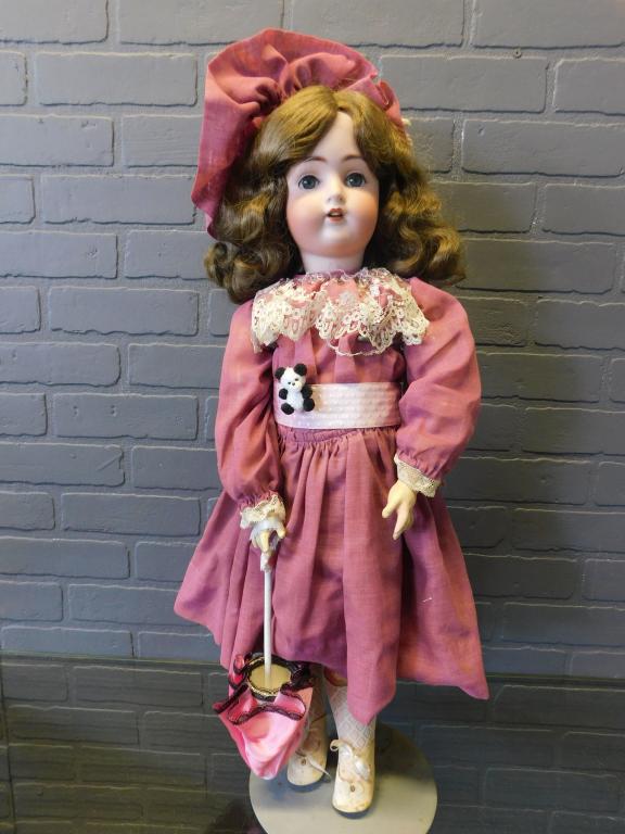Alt, Beck & Gottschalck Bisque Socket Head Doll: Alt, Beck & Gottschalck Bisque Socket Head Doll, Child Doll Sweet Nell, composition ball jointed body, blue glass stationary eyes, painted lower lashes, applied upper lashes, multistroke eyebrows, ope