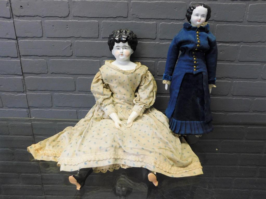 2 China Shoulder Head Dolls (1 of 12)
