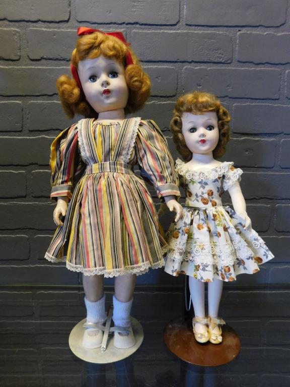 2 Mary Hoyer Hard Plastic Dolls (1 of 11)