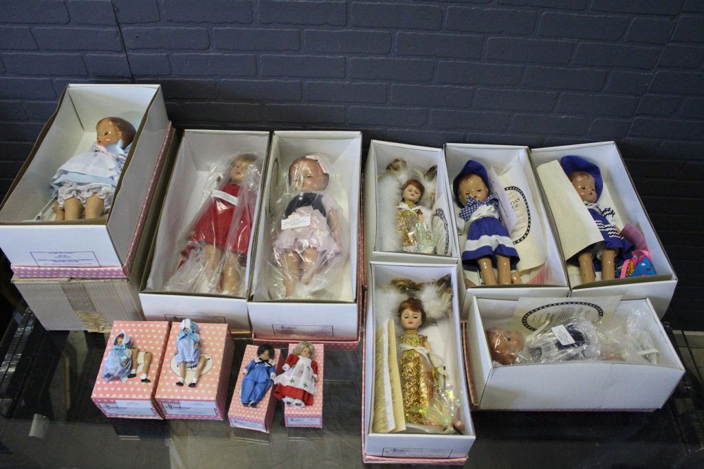 Collection of Effanbee Dolls in Original Boxes: Collection of Effanbee Dolls in Original Boxes, appear new in boxes, includes 3 Patsy Joan dolls, one with COA 1995, two exclusive edition for the Black Eyed Susan Doll Club, two Chesapeake Doll Club