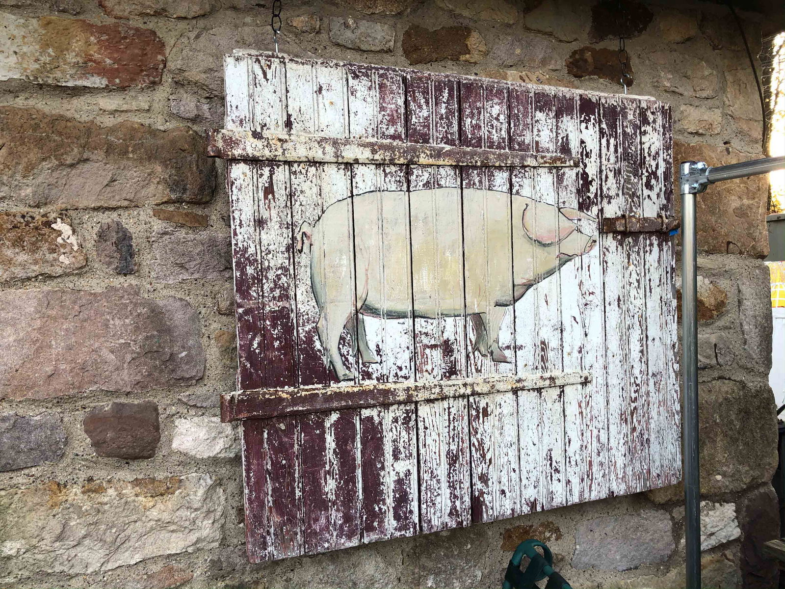 19th Century Barn Door with Pig Decoration: A Very Good 19th Century Barn Door with Later Pig Painted Decoration. Size: 41" x 46"