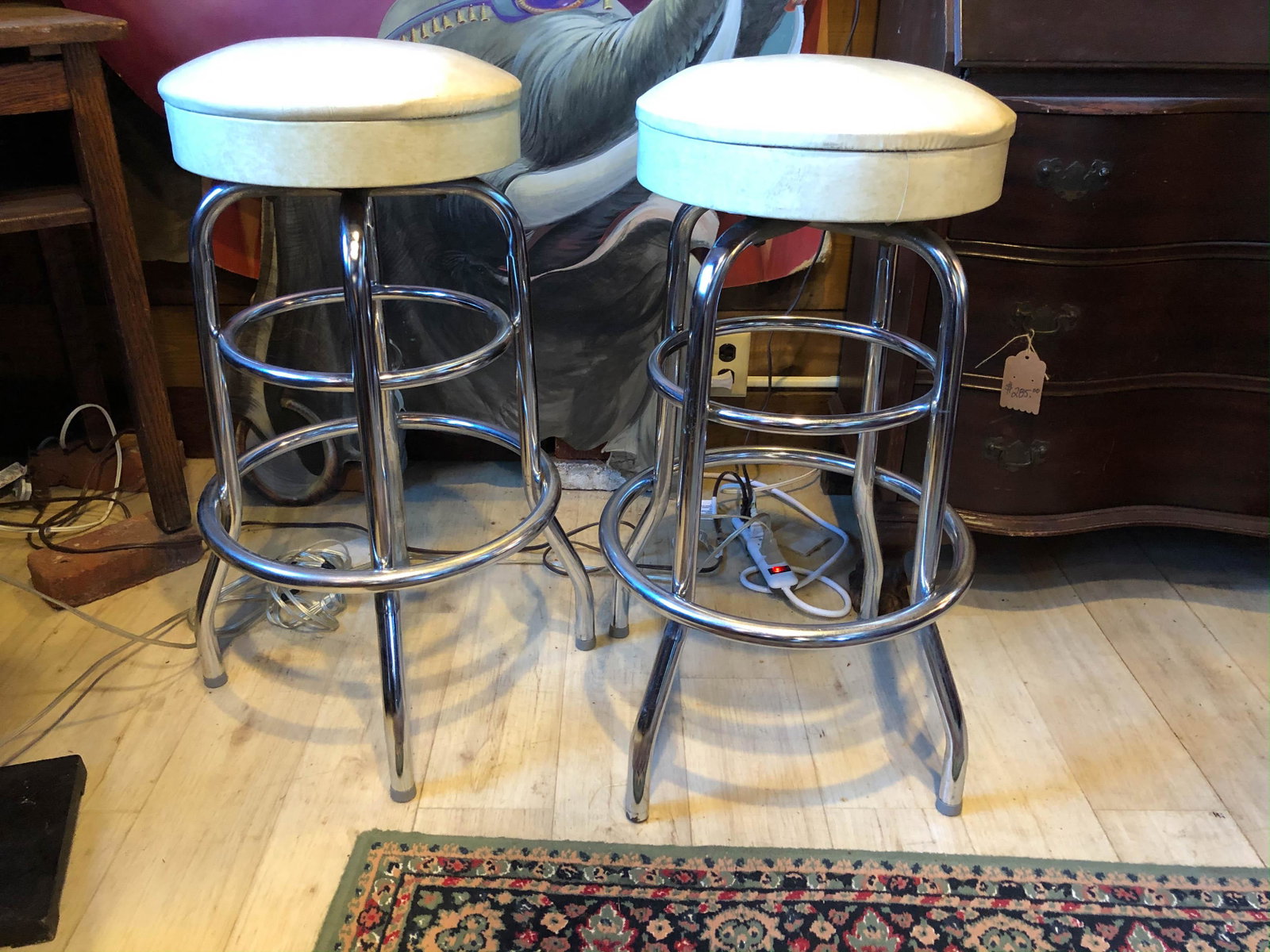 Vintage Krometal Phila Chrome Counter Stools: Vintage Krometal Phila Chrome Counter Stools. Size: 30" x 16" dia