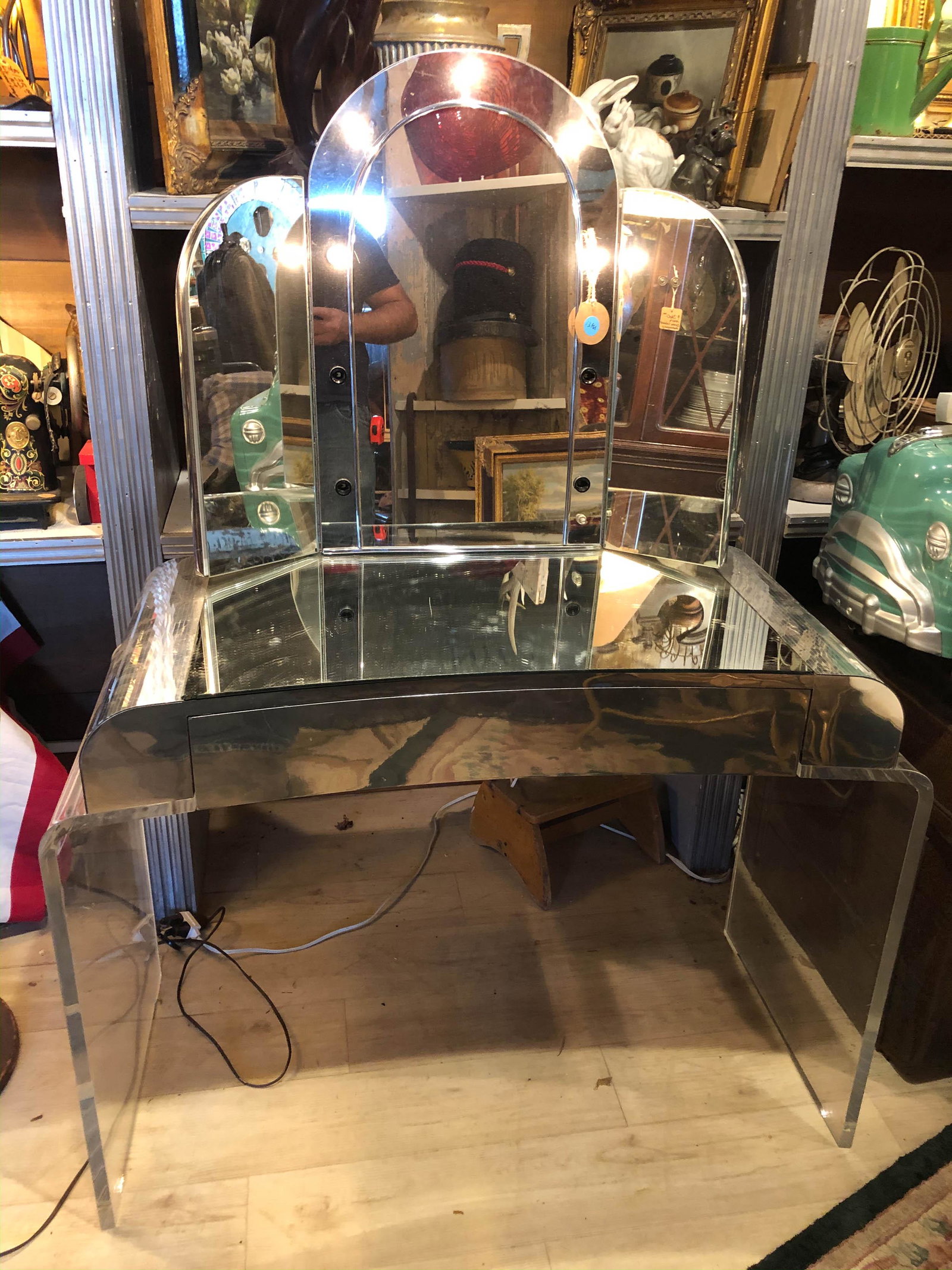 Art Deco Style Lucite and Mirror Dressing Table: Art Deco Style Lucite and Mirror Dressing Table with triptych mirror