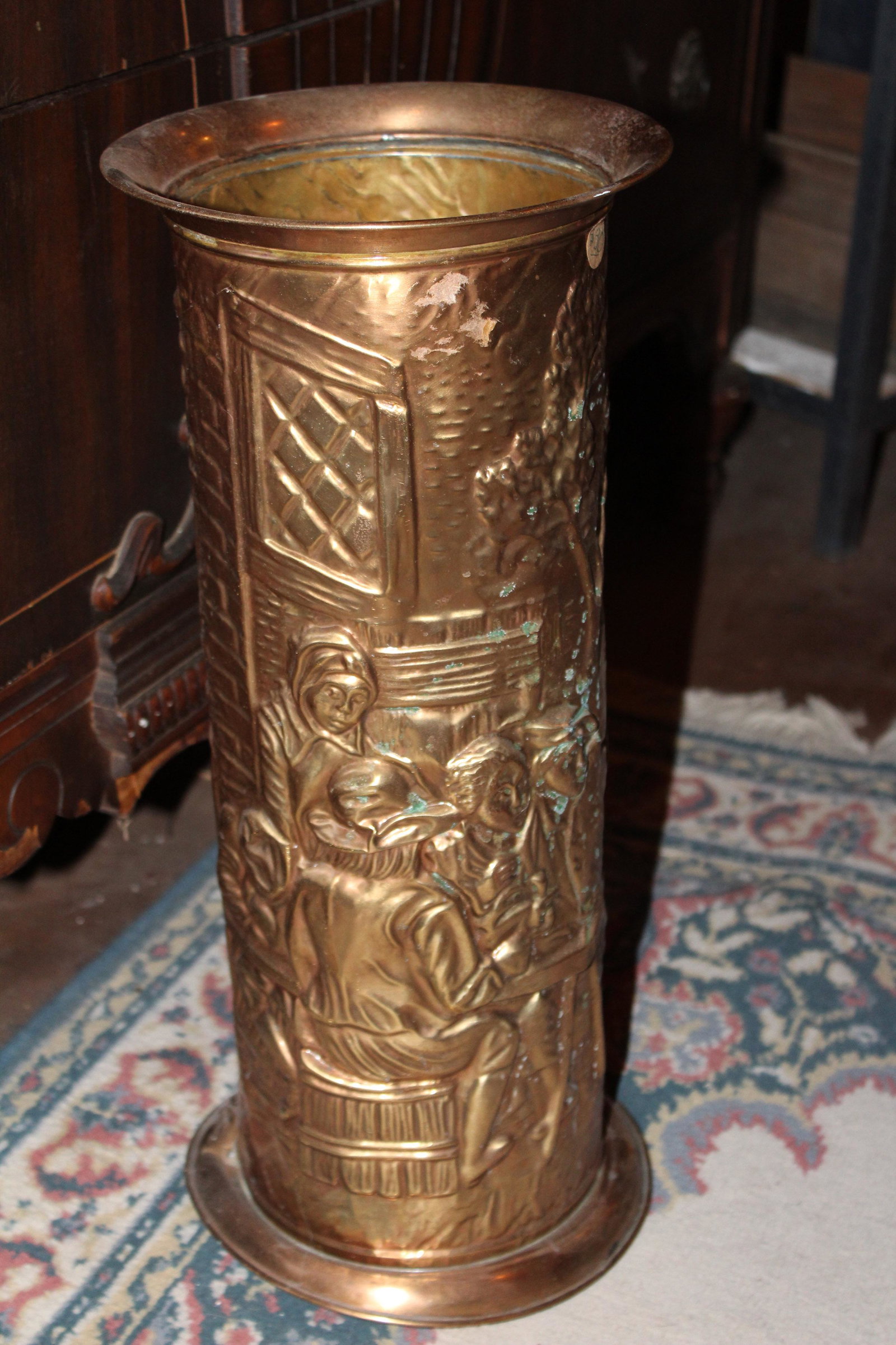 Dutch Repousse Copper Umbrella Stand: Copper Umbrella Stand. Size: 18 1/2" x 8"