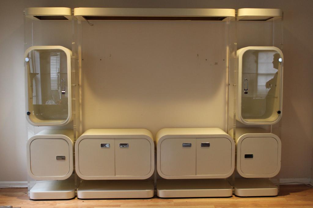 Milo Baughman Laminate and Lucite Modular Shelves (1 of 10)