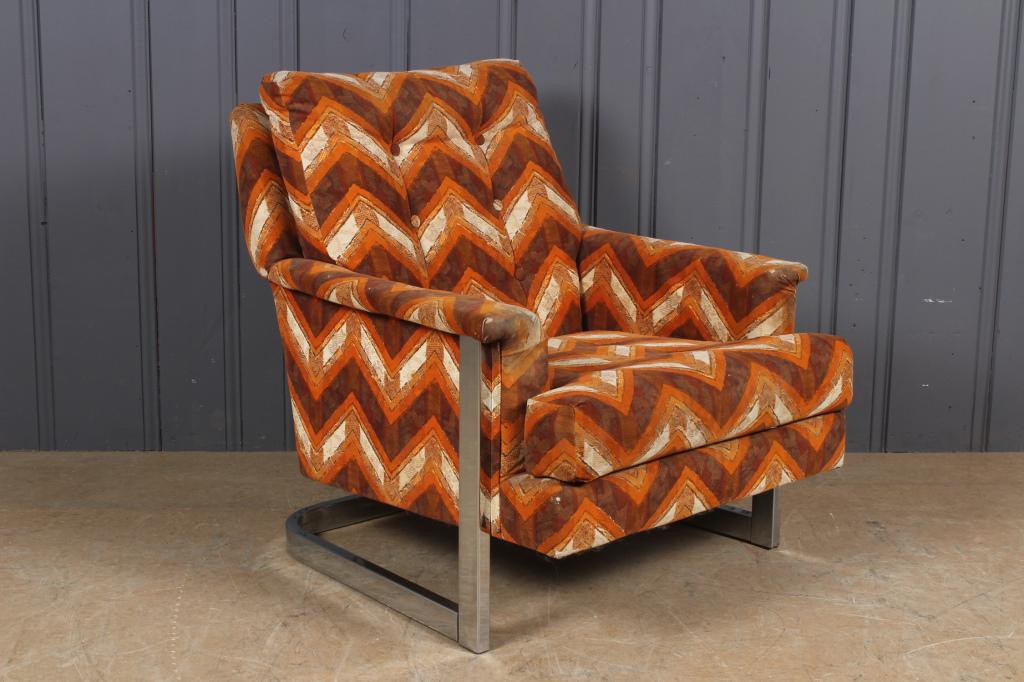 Modern Chevron Motif Lounge Chair: Modern Chevron Motif Lounge Chair. Size: 35" H x 31" W x 36" D