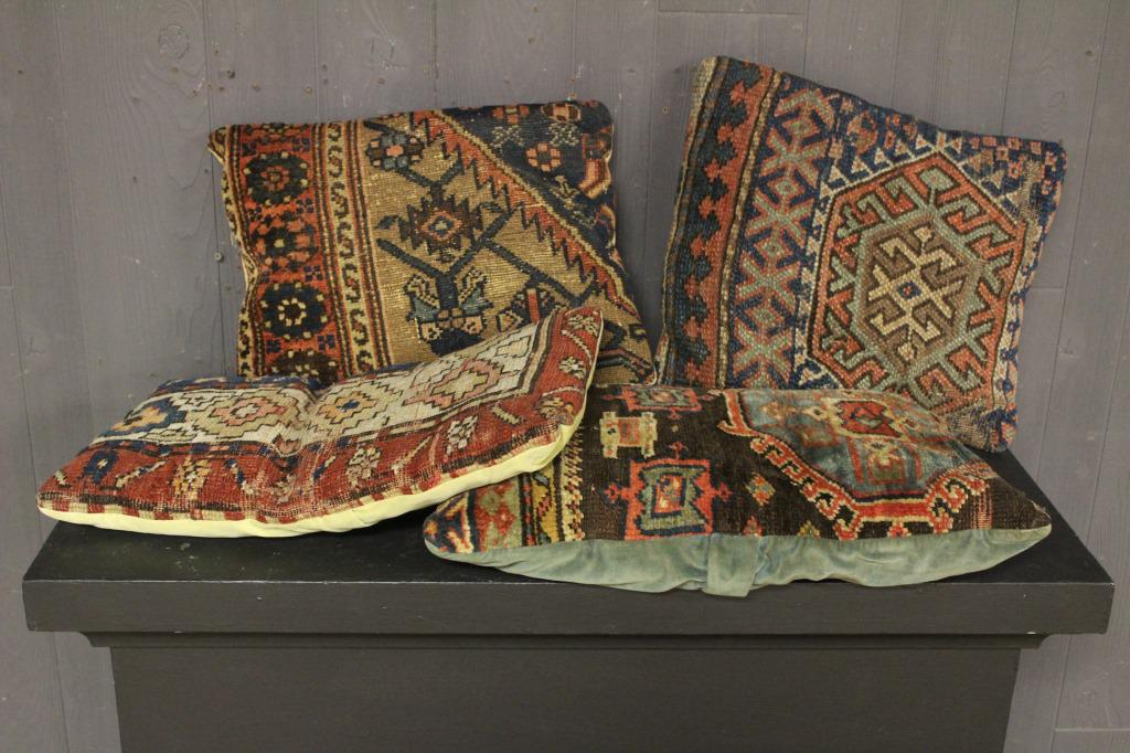 4 Decorative Kilim Carpet Pillows (1 of 5)