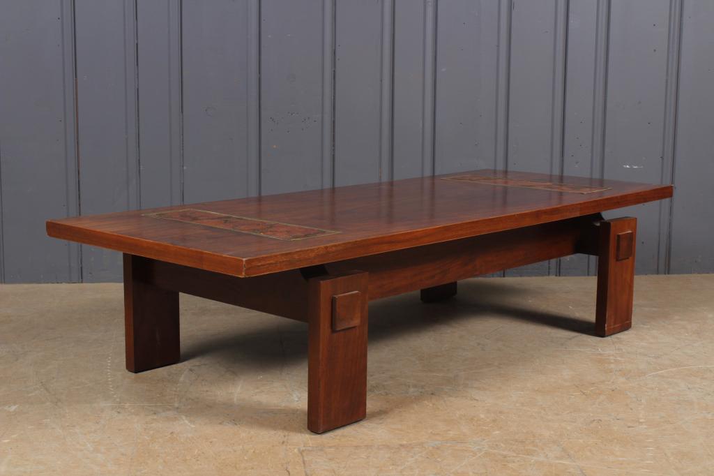 Lane Coffee Table with Burl Inset (1 of 4)