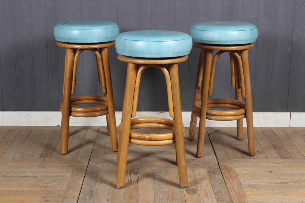 3 Rattan Bar Stools (1 of 4)