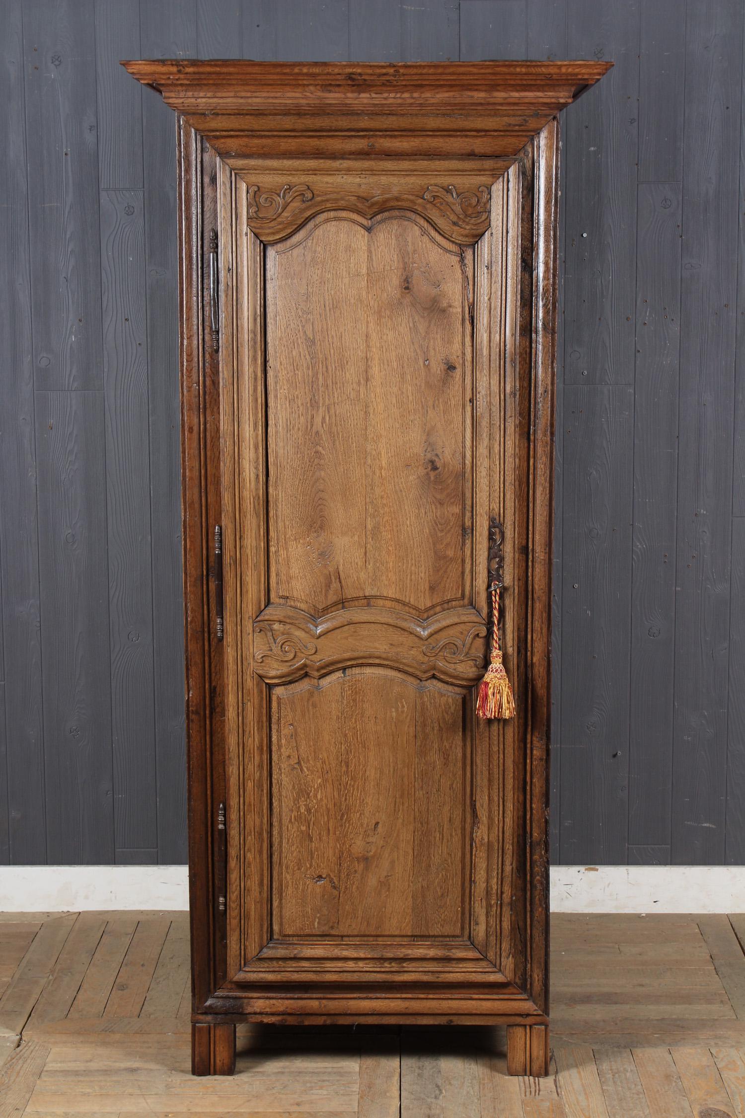 French Provincial Bonnetiere (1 of 4)