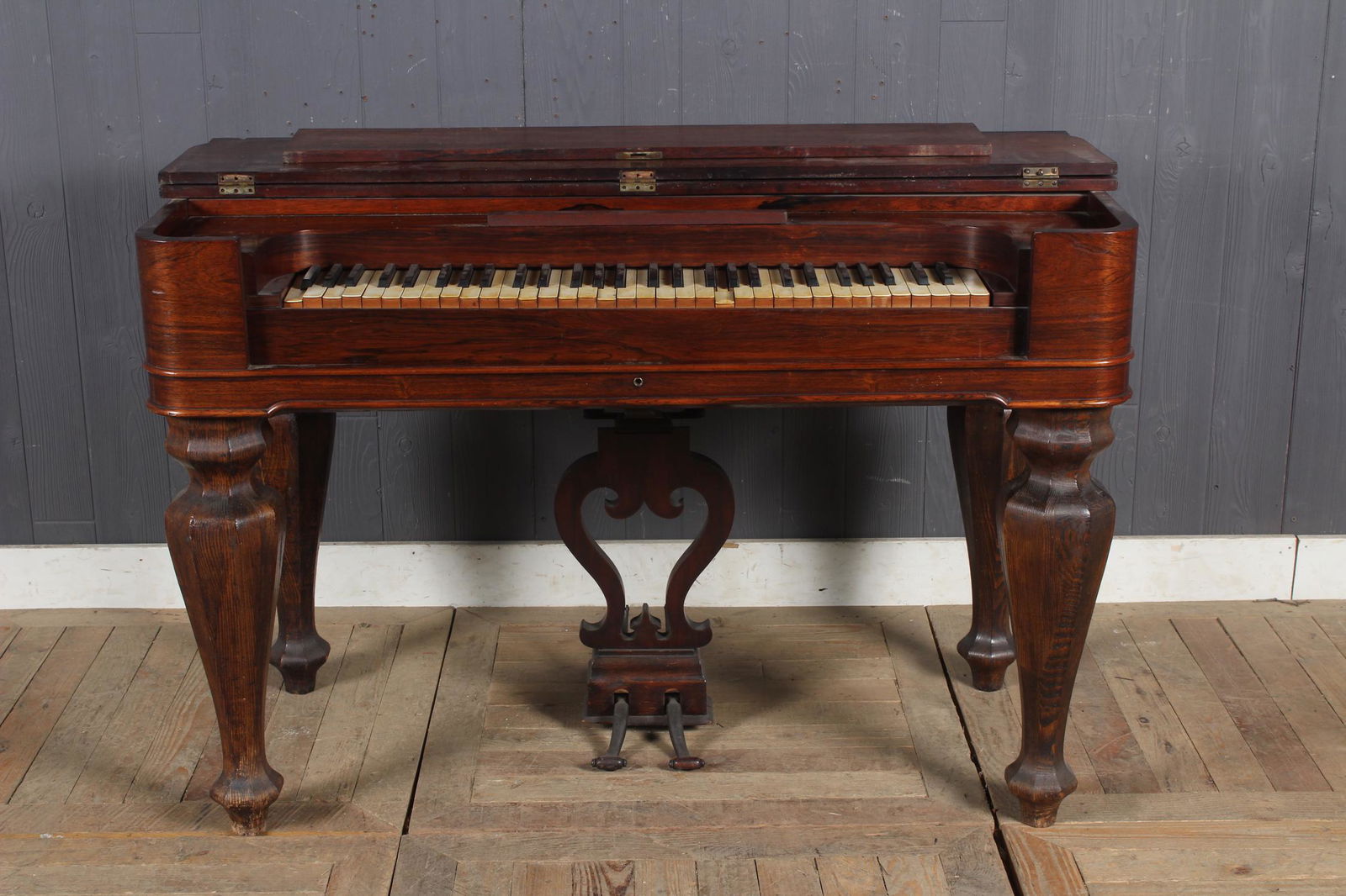 Rosewood Pump Organ Carcass (1 of 5)