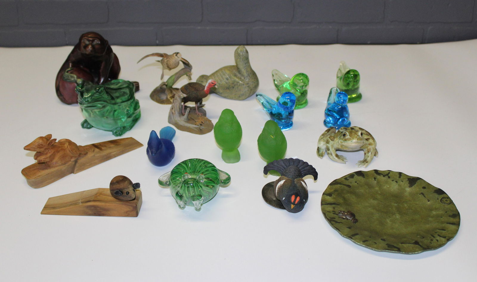 Grouping of Art Glass and Carved Animal Figurines (1 of 15)