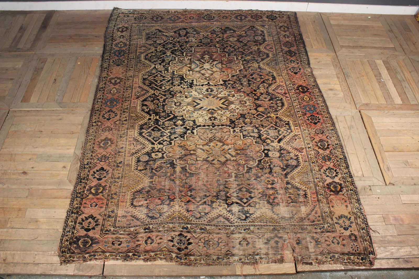 Antique Rug 9'5" x 6'8" (1 of 6)