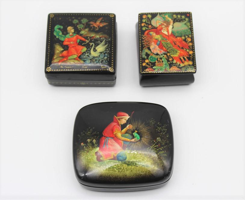 3 Russian Lacquered Dresser Boxes (1 of 11)