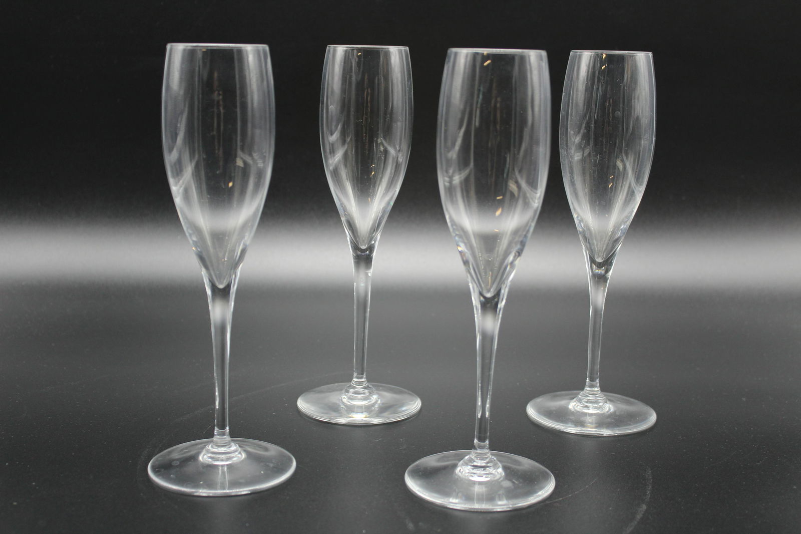 4 Baccarat St. Remy Crystal Champagne Flutes (1 of 4)
