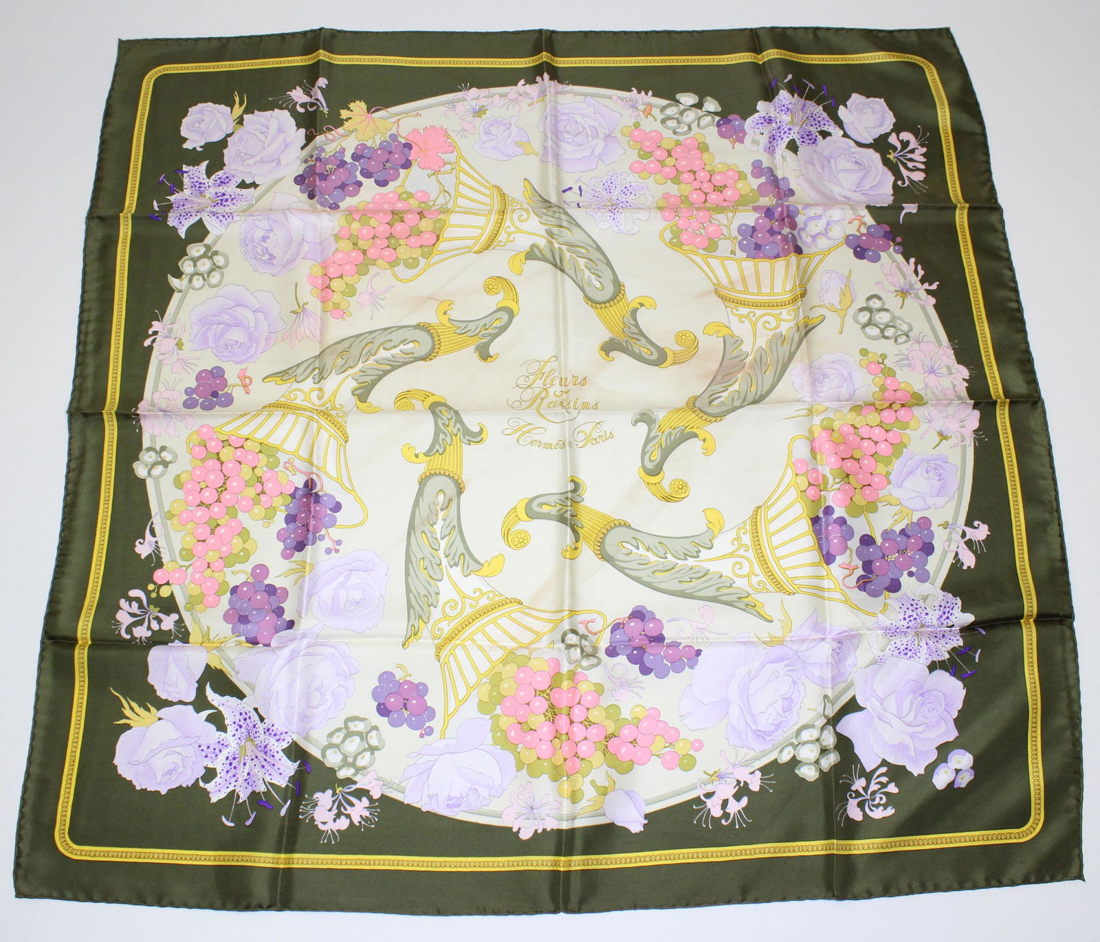Hermes Silk Scarf Fleurs et Raisins Pattern (1 of 6)