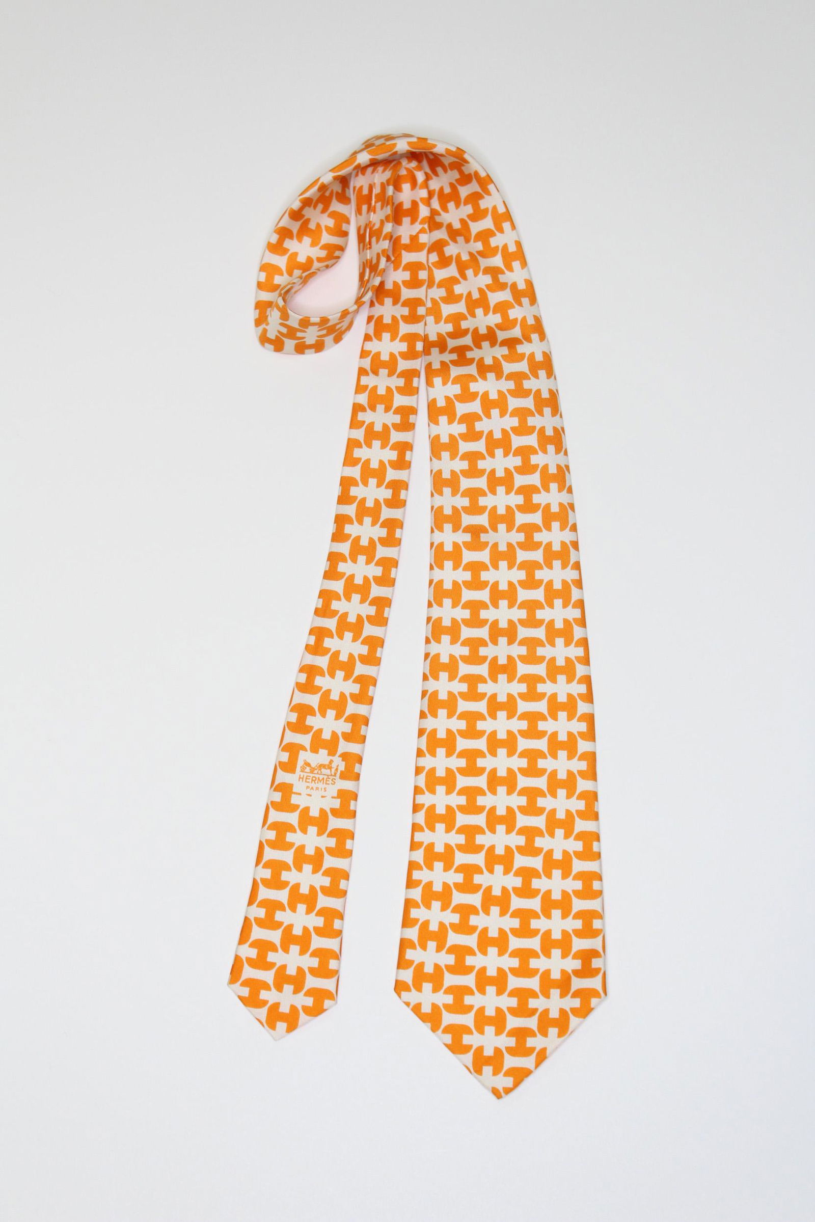 Hermes Paris Silk Tie White and Orange (1 of 3)