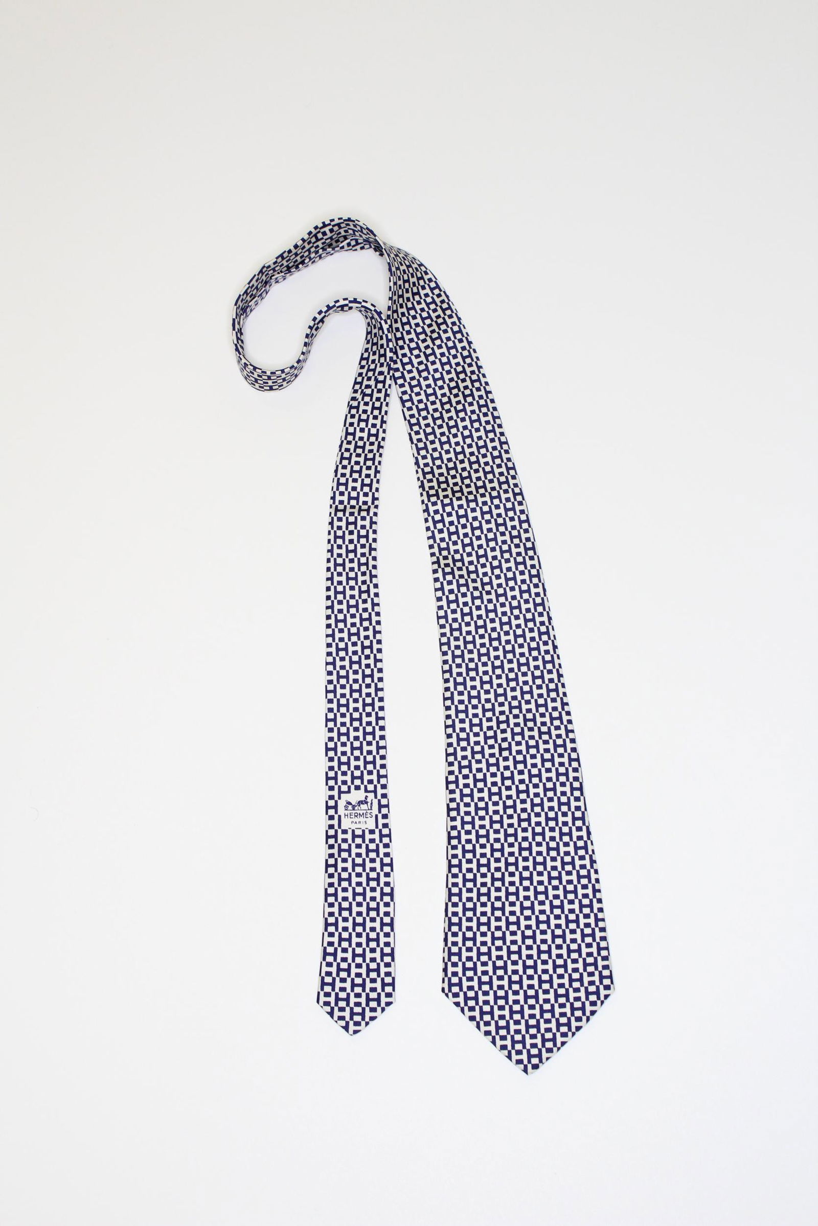 Hermes Paris Navy and White Silk Tie (1 of 3)
