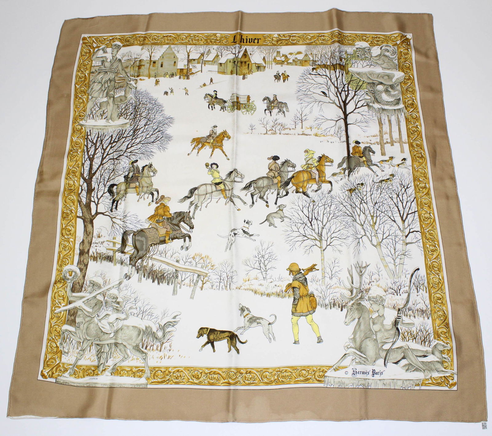 Hermes Paris L'hiver Silk Scarf (1 of 5)