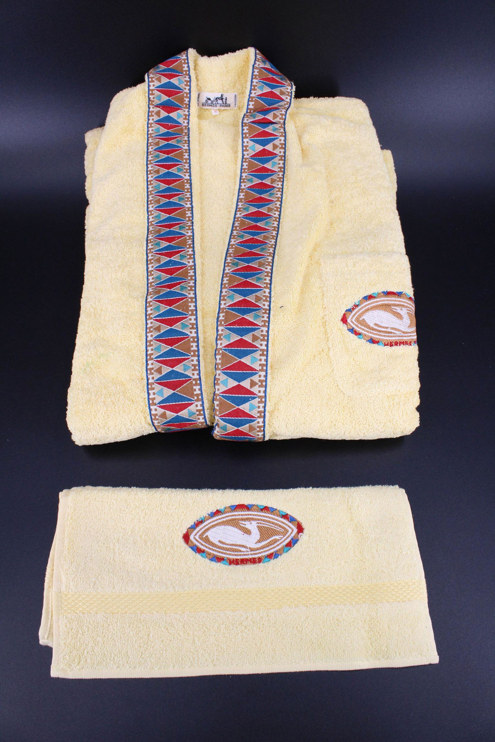 Hermes Cotton Robe and Matching Hand Towel (1 of 6)