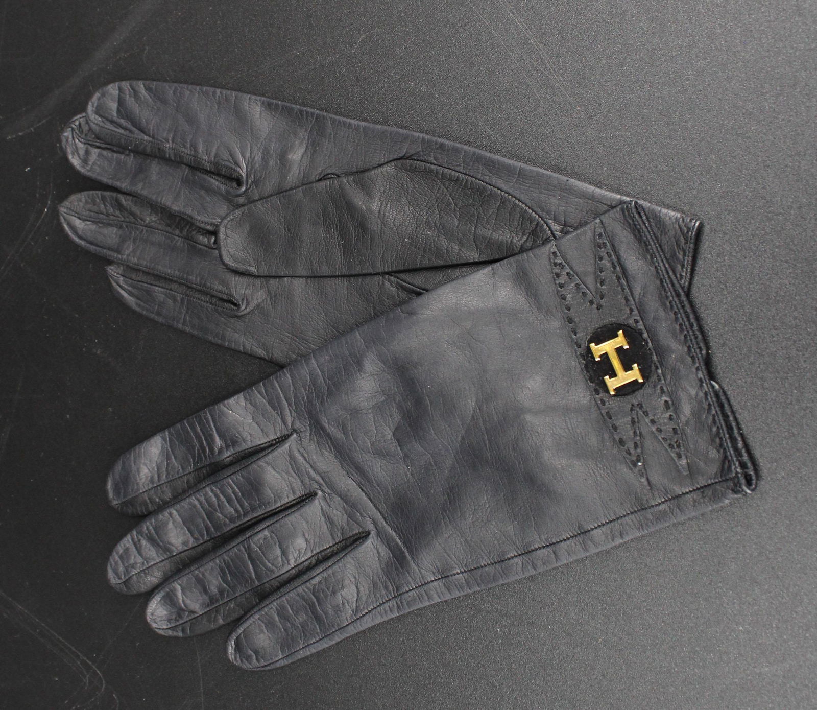 Hermes Black Leather Gloves (1 of 4)