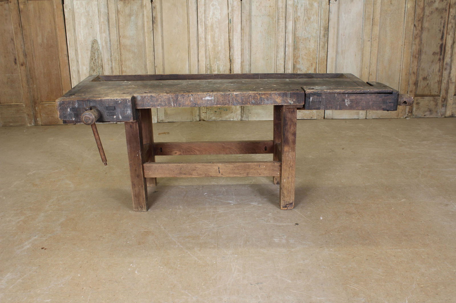 Carpenter's Bench (1 of 7)
