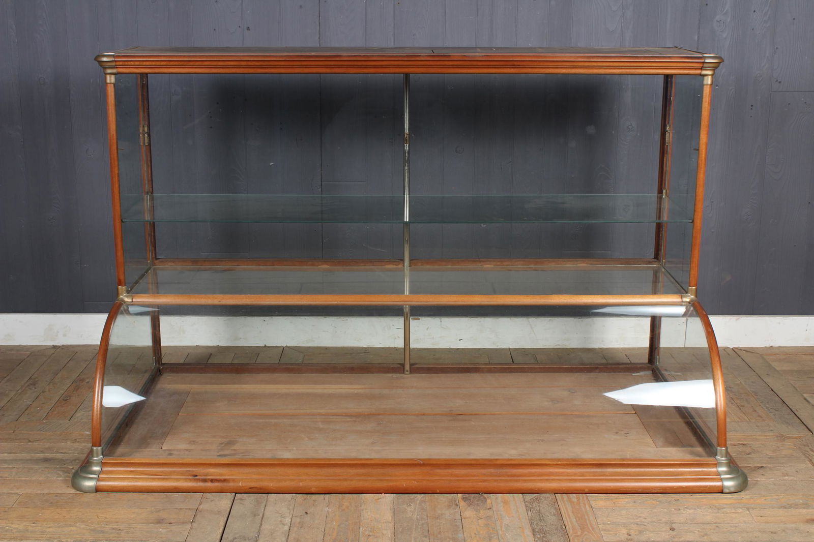 Late 19th C. to Turn of the Century Counter Top (1 of 4)