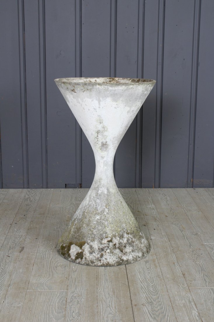 Willy Guhl Hourglass Form Garden Planter (1 of 4)