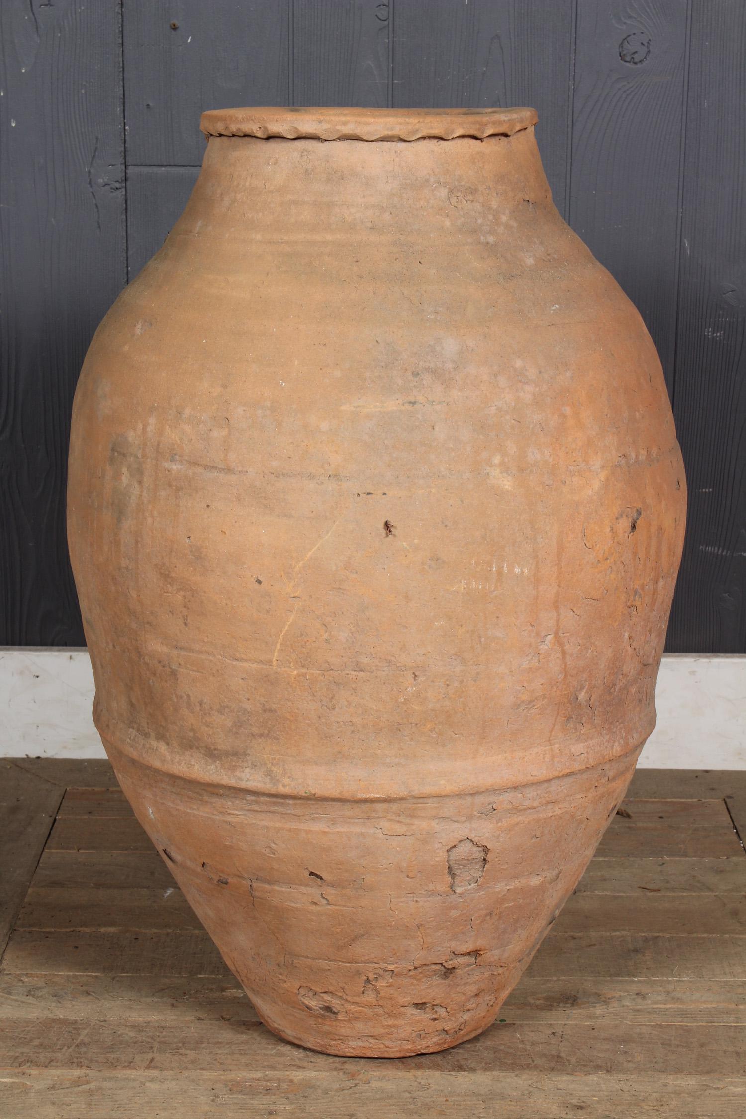 Smaller Earthenware Vessel (du Pont estate) (1 of 5)