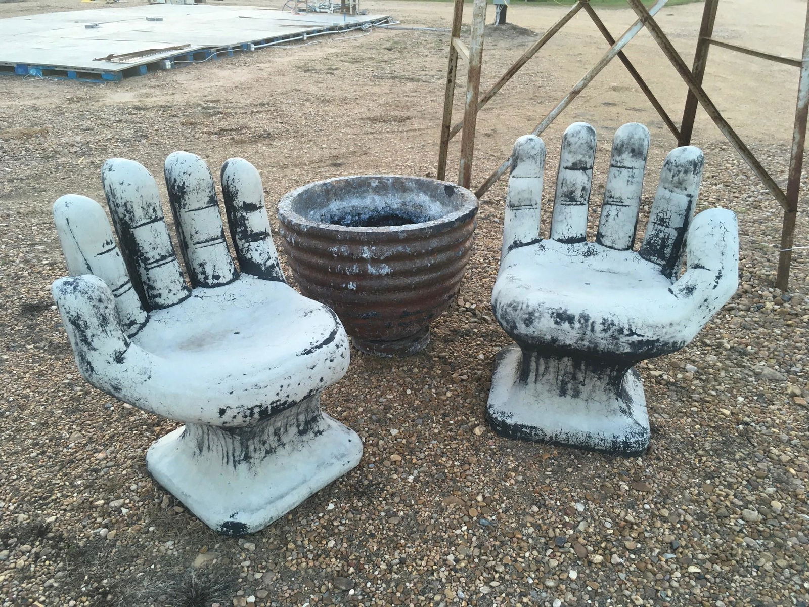 Pair Cast Stone Paul Friedeberg Style Hands (1 of 6)