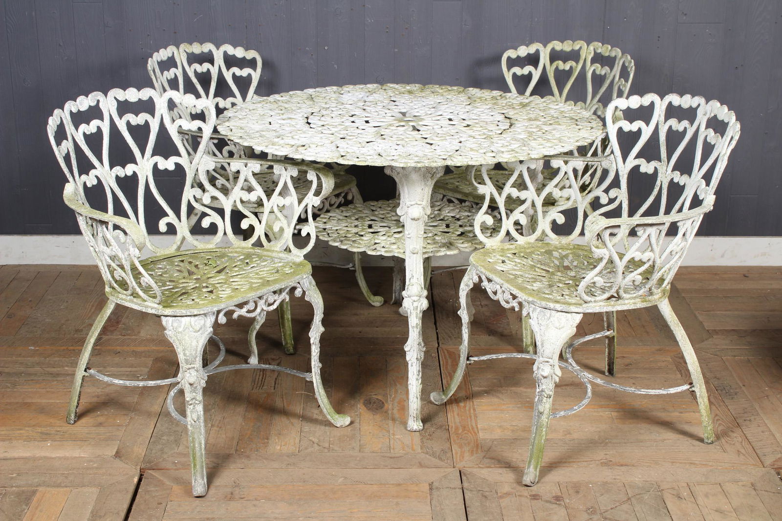 Cast Aluminum Garden Bistro Set (1 of 4)