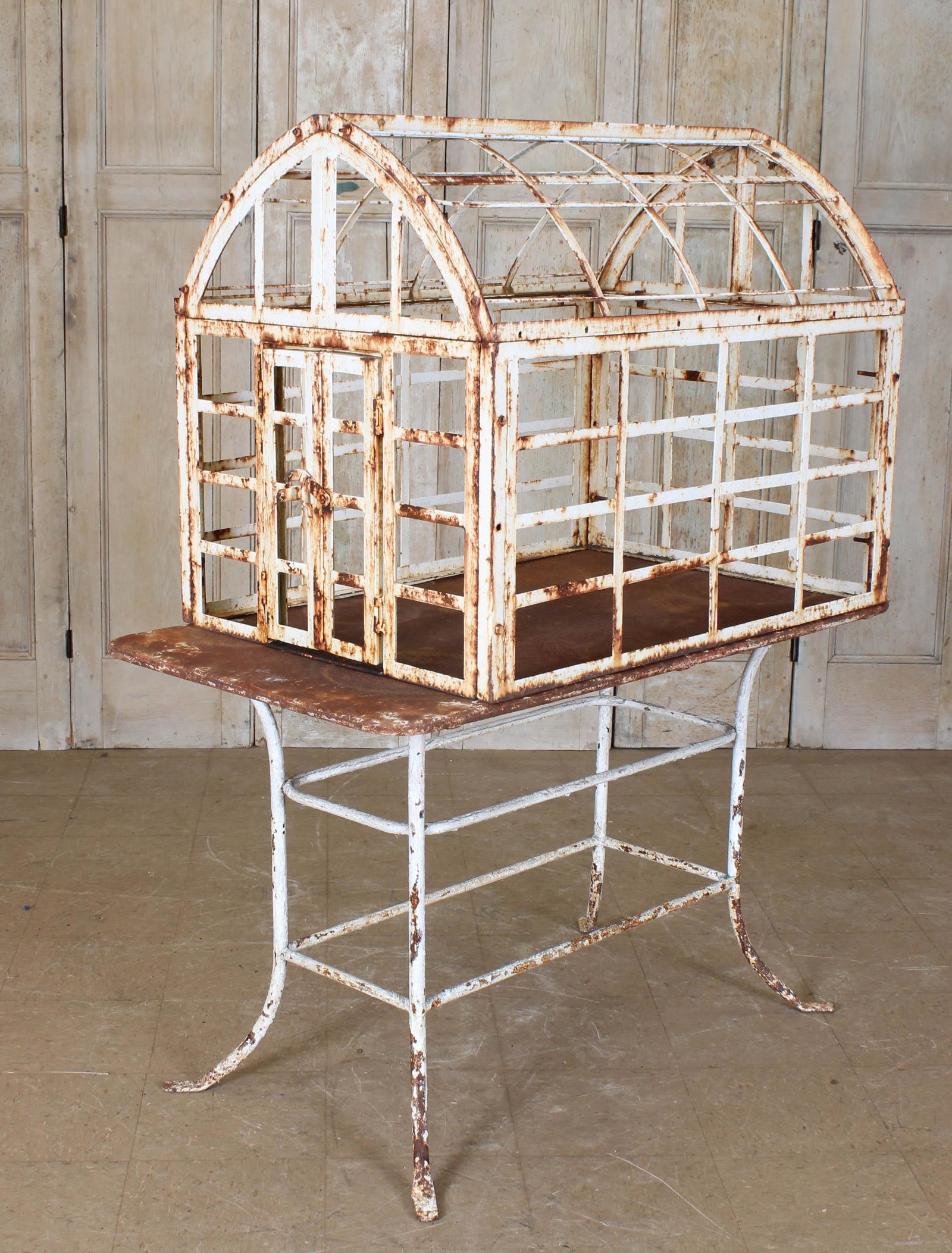 Tabletop Green House or Wardian Case Terrarium: Tabletop Green House or Wardian Case Terrarium. Size: overall height 63". House 32" x 27" x 39.5". Table 31" x 49" x 27"