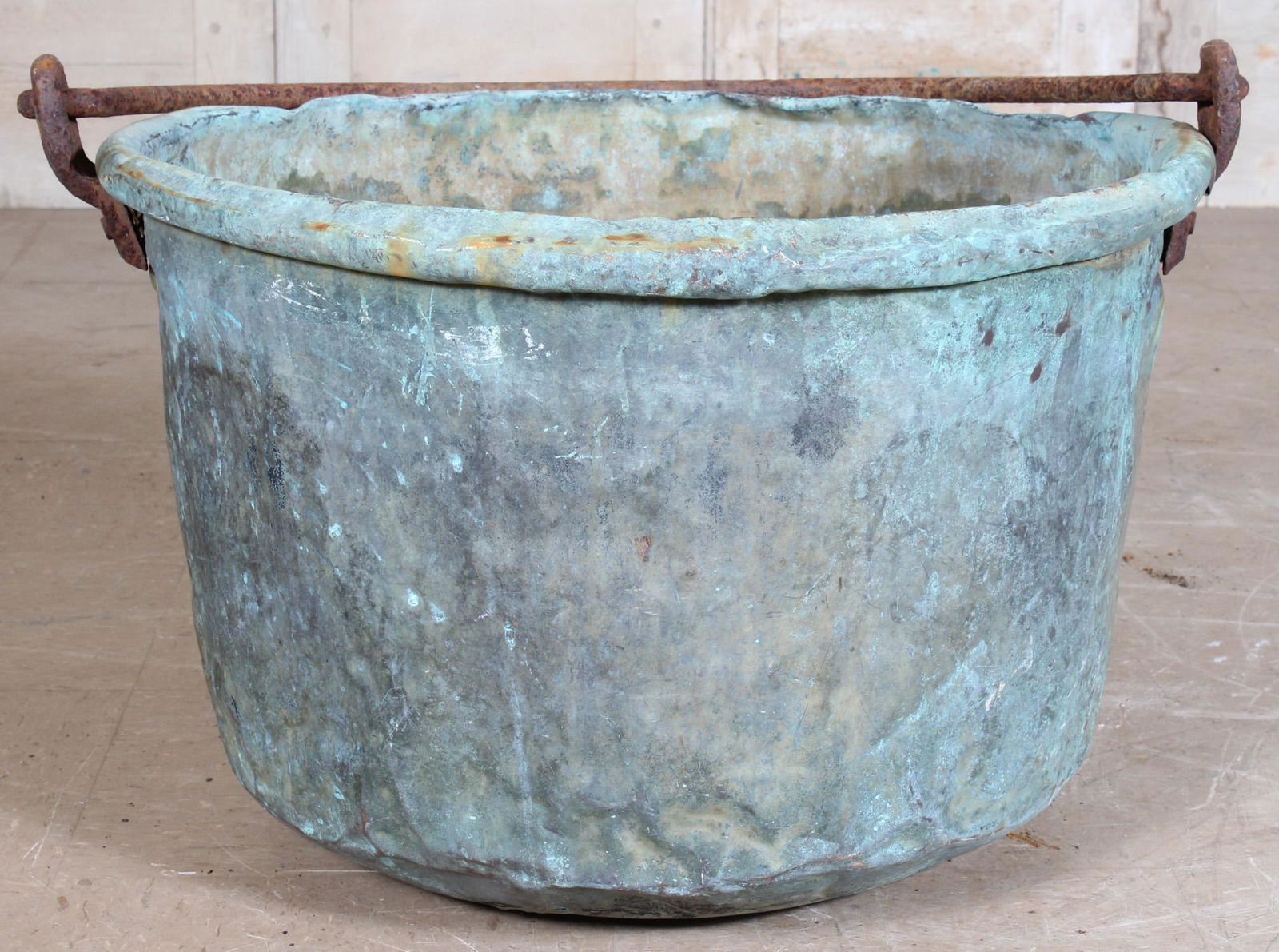 Antique Copper Kettle: Antique Copper Kettle, with iron handle. Size: 17.5" H x 27" W x 23.5" D