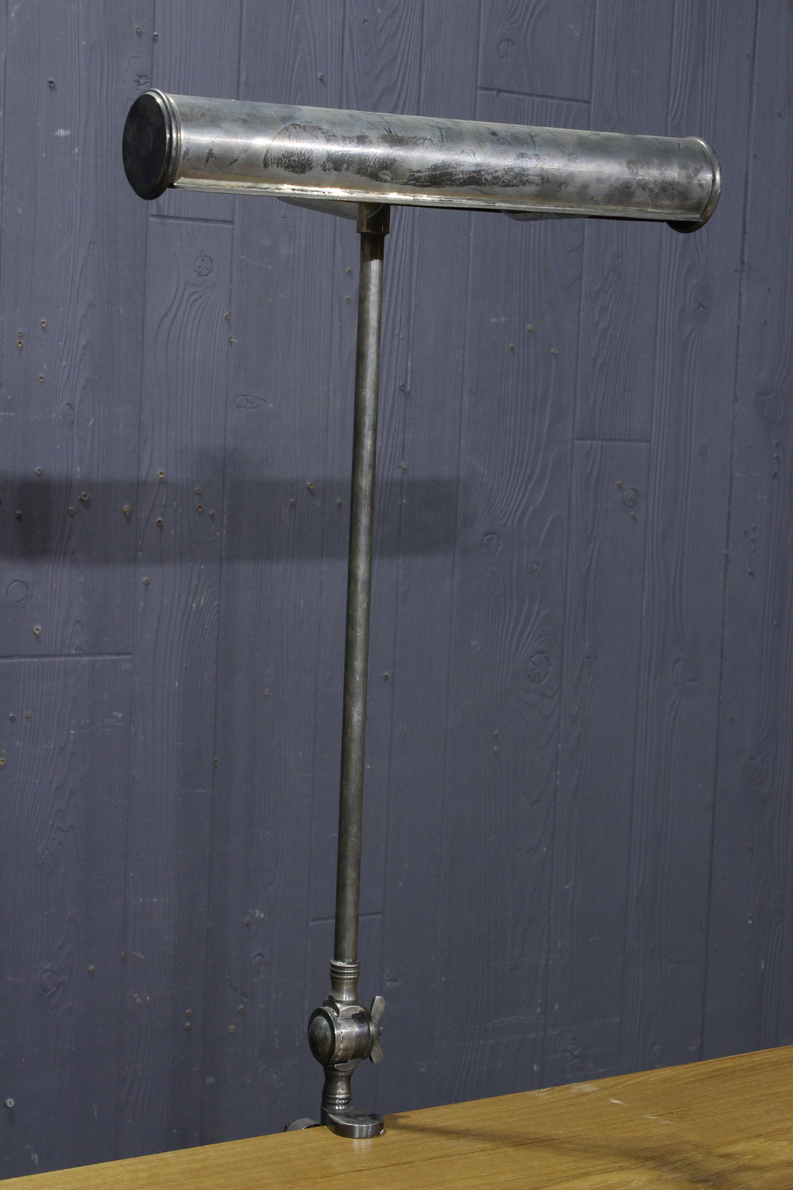 Industrial Desk lamp: Industrial Desk lamp with clamp, adjustable arm. Size: 30.5"H x 16.5"W x 5"D