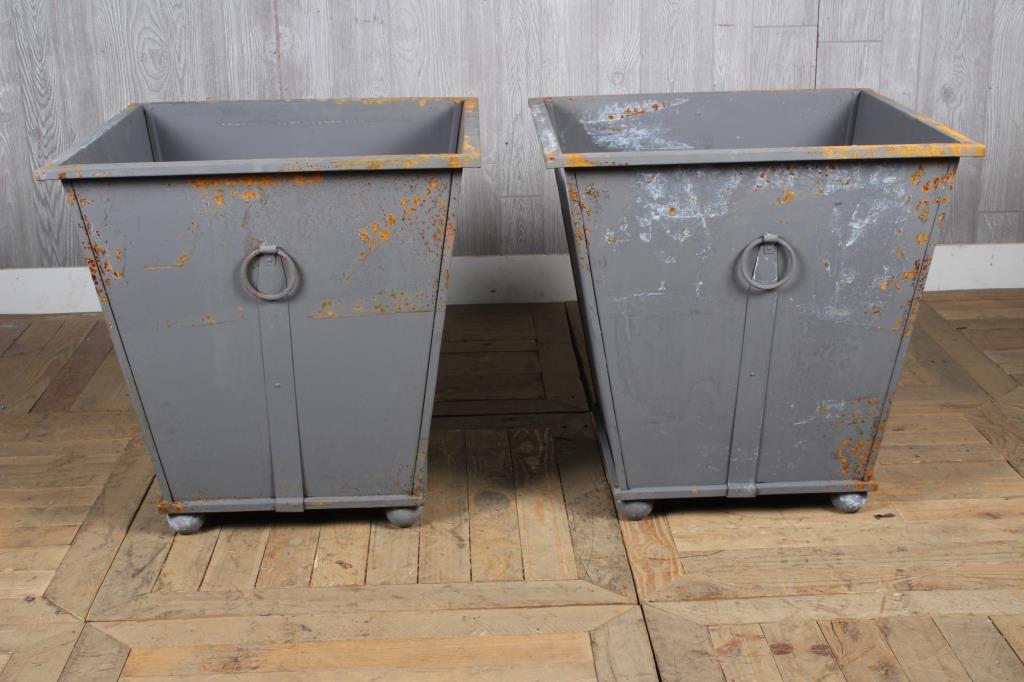 Pair Regency Style Planters (1 of 4)