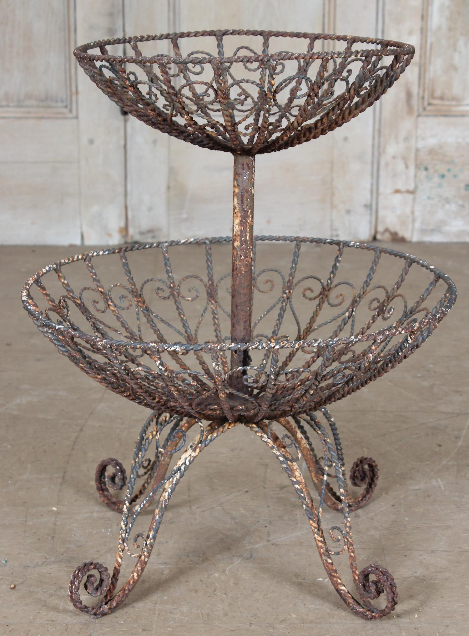 2 Tier Wirework Garden Planter (1 of 5)