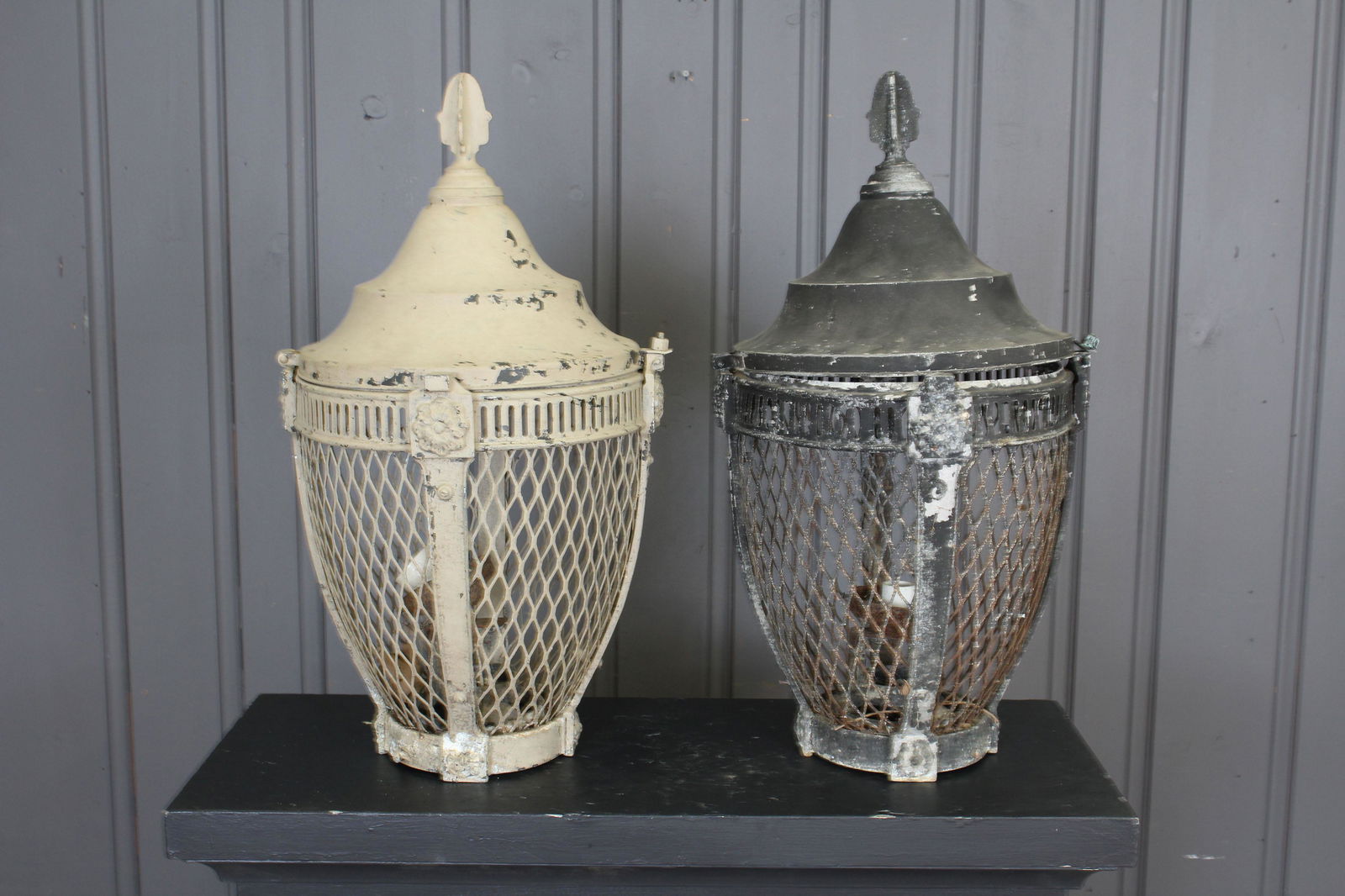 Pair Lantern Tops (1 of 6)