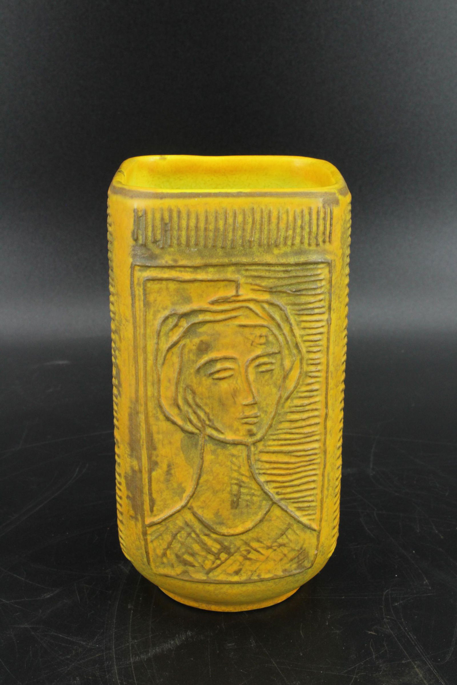 Raymor Italian Figural Pottery Vase: Raymor Italian Figural Pottery Vase, two sides depicting figure, signed on bottom R & 91/B Raymor Italy. Size: 7.5"H x 4"W x 4"D