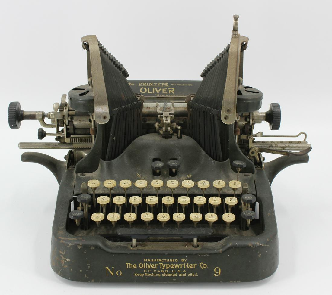 Vintage Oliver No. 9 Typewriter: Vintage Oliver No. 9 Typewriter. Size: 12" H X 16" W X 13" D