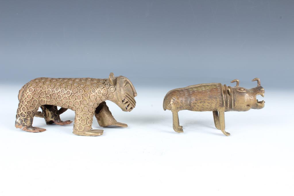 2 Antique Bronze Nigerian Animals: 2 Antique Bronze Nigerian Animals. Size: Tallest: 3" Tall