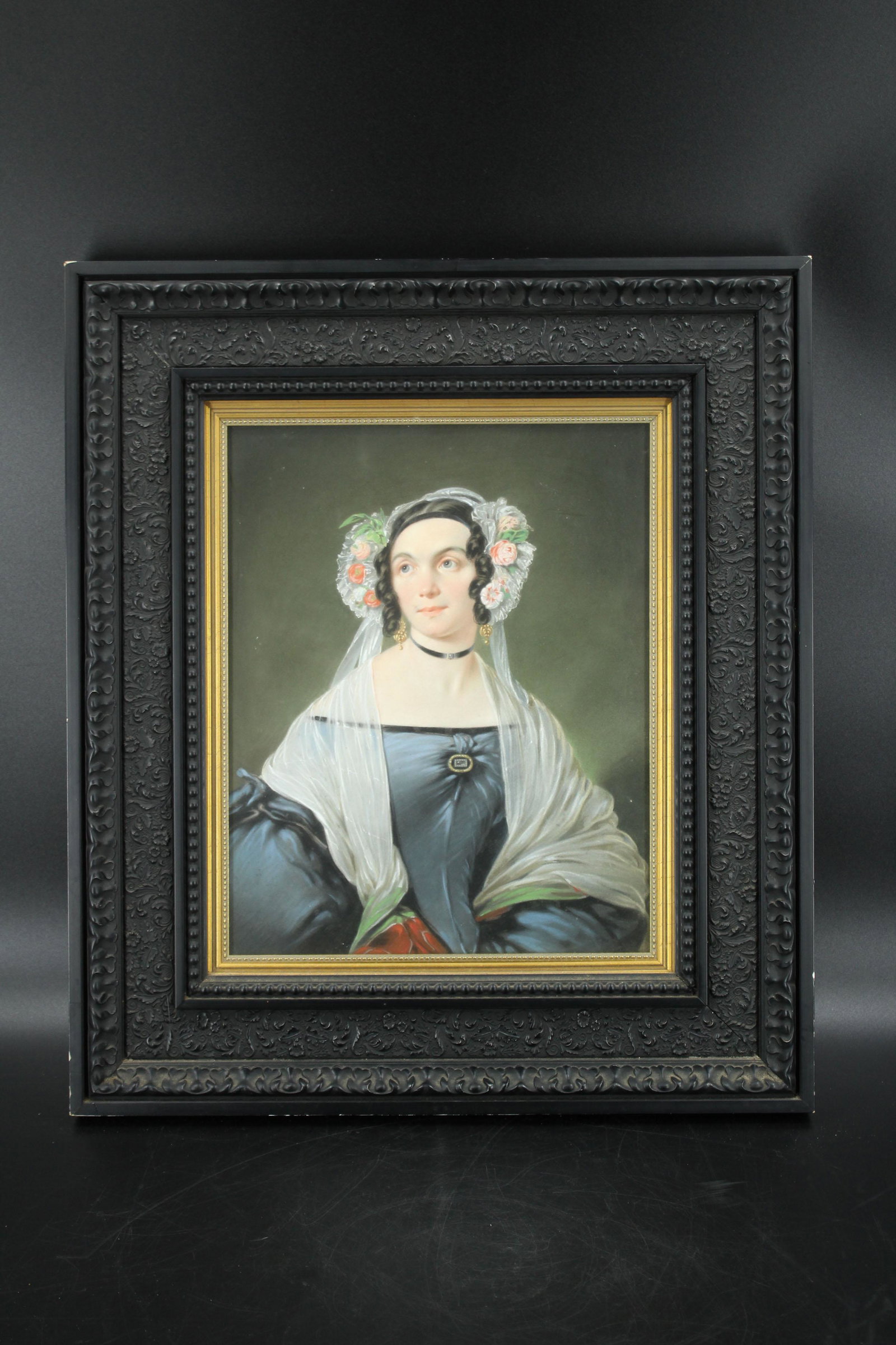 Antique Portrait Painting: Antique Portrait Painting. Size: Frame: 24.25" H x 21.25" W, Sight: 15" H x 12" W. (NHJ 356)