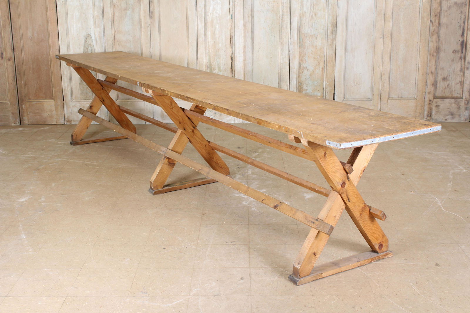 Rustic Continental 13' Sawbuck Work Table (1 of 3)