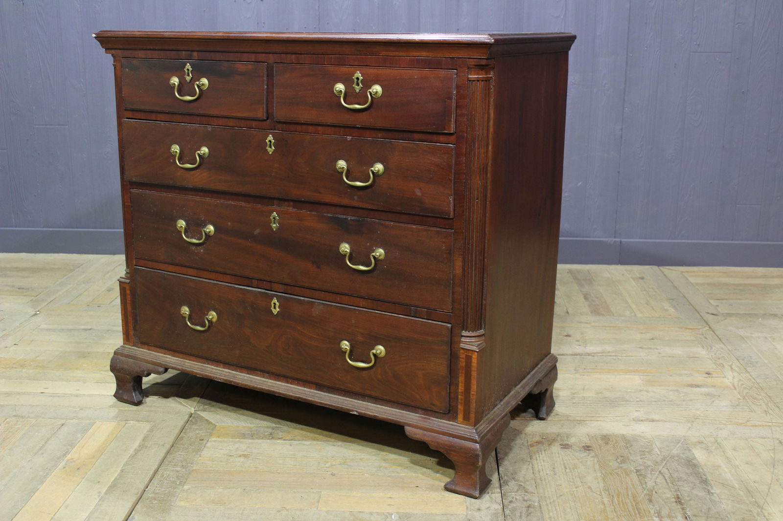 A Chippendale Style Chest of Drawers (1 of 8)