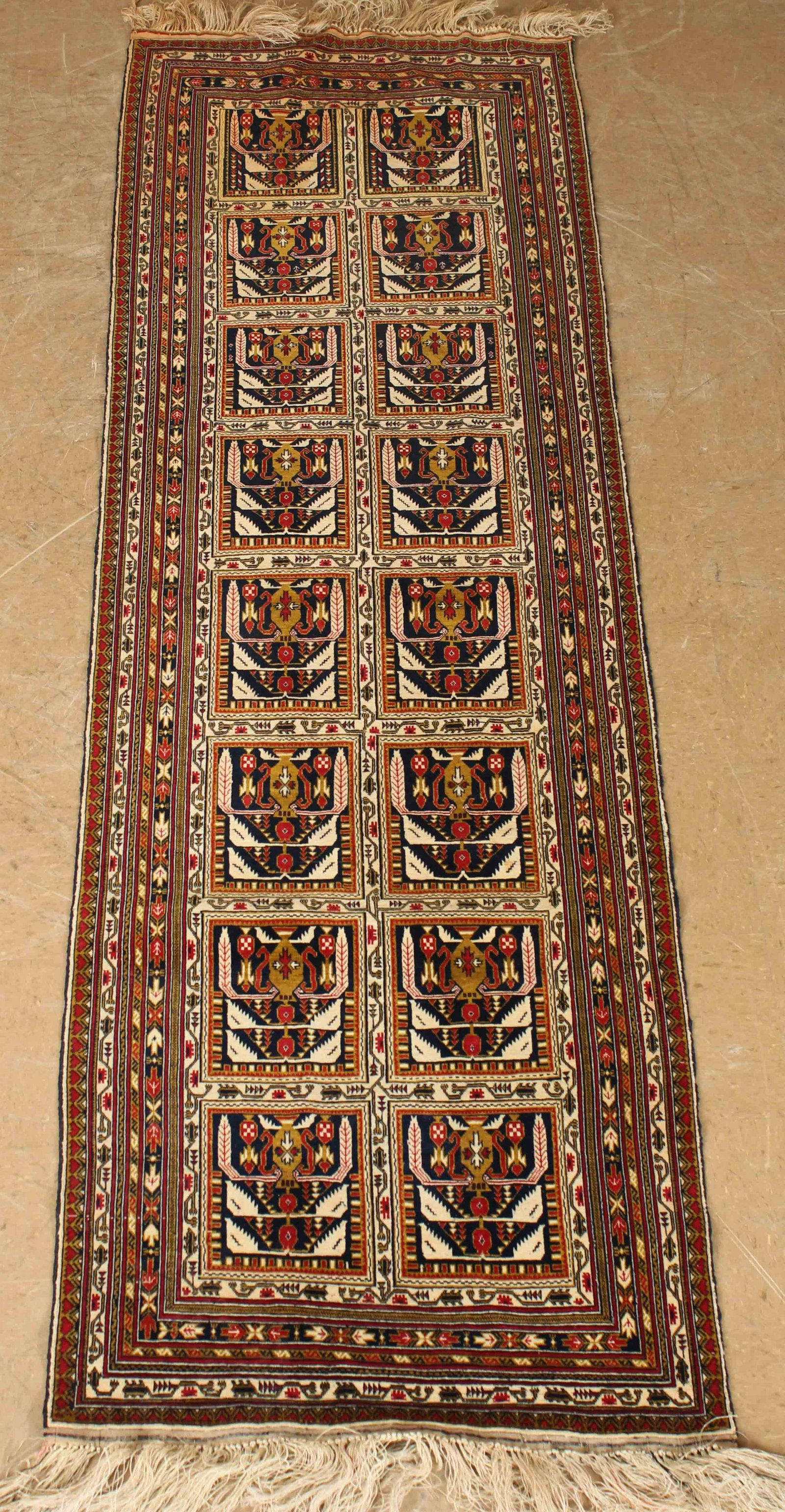 Caucasian Rug Runner 2'11" x 9'10": Caucasian Rug Runner 2'11" x 9'10", 11 lbs