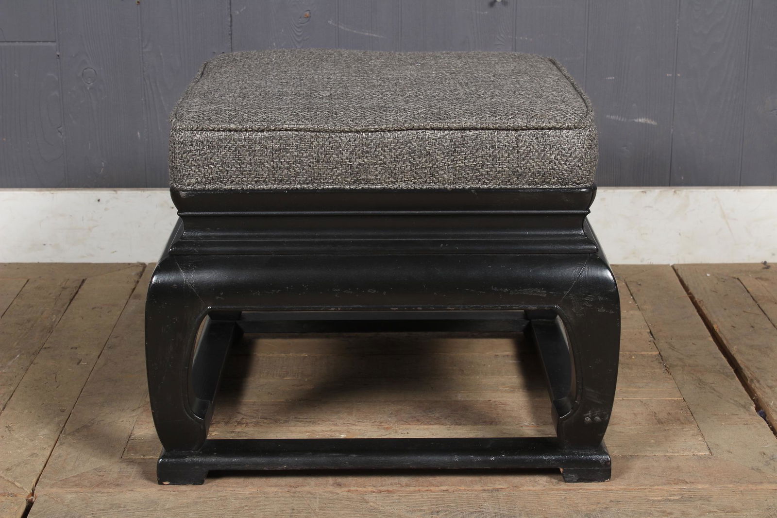 Baker Asian Style Stool (1 of 4)