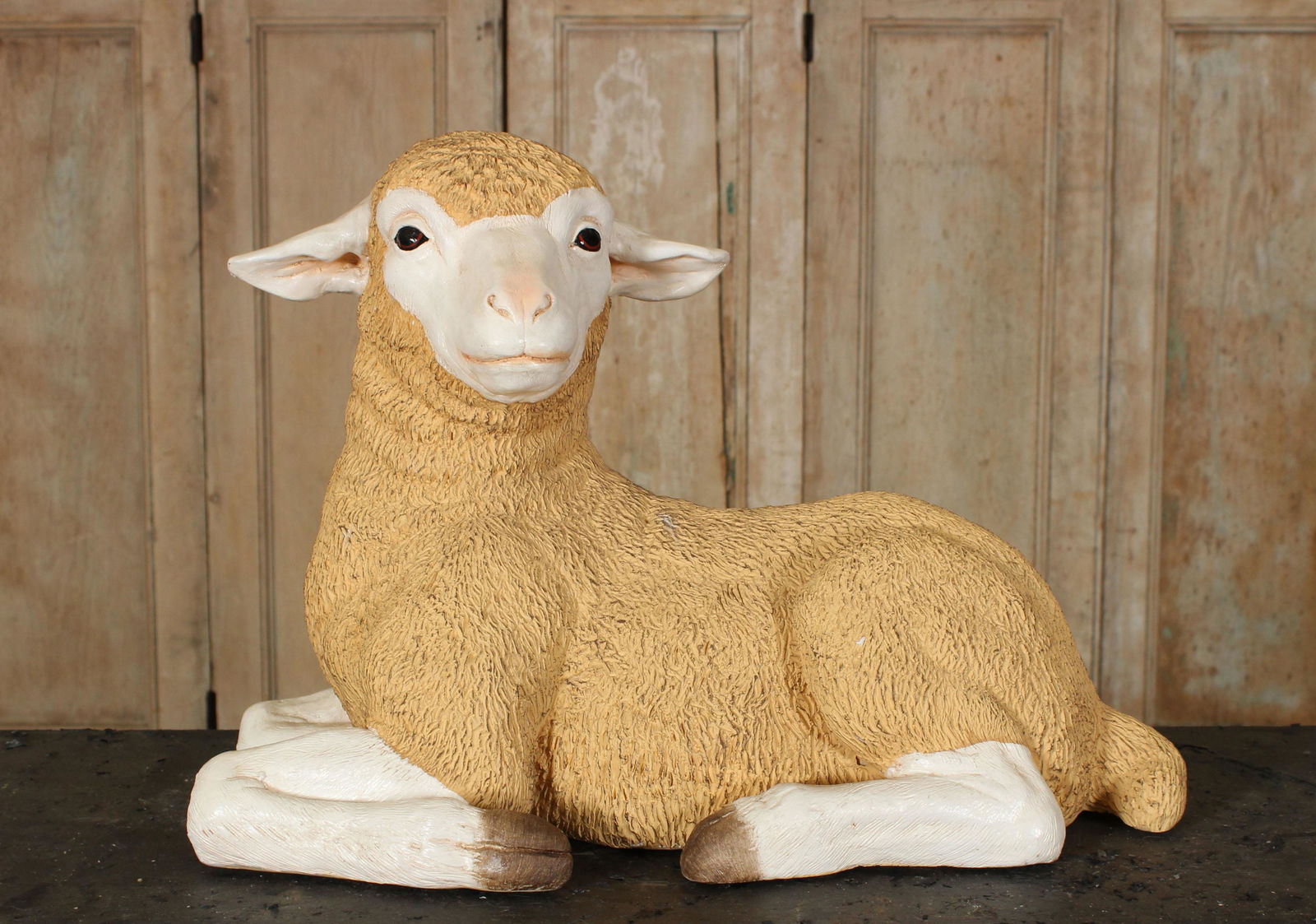 Fiberglass Lamb Garden Ornament: Fiberglass Lamb Garden Ornament. Size: 15.5" H x 21.5" W x 11.25" D