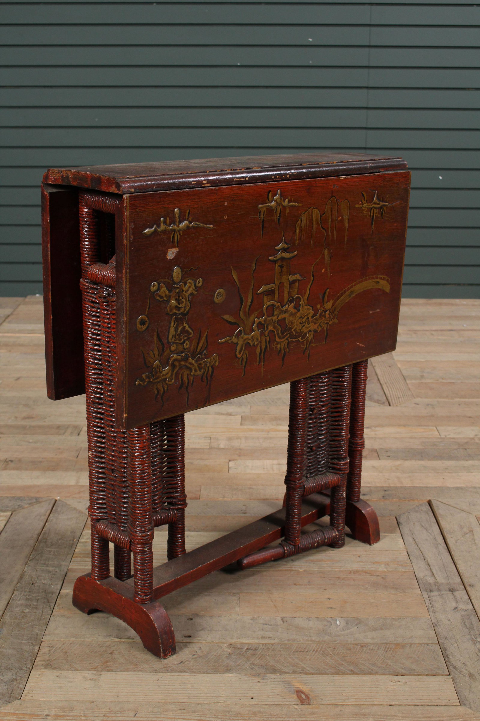 Vintage Chinoiserie Wicker Drop Side Table: Vintage Chinoiserie Decorated Wicker Drop Side Table having a decorated top. Size: Leaf up: 28" H x 31" W x 24" D.