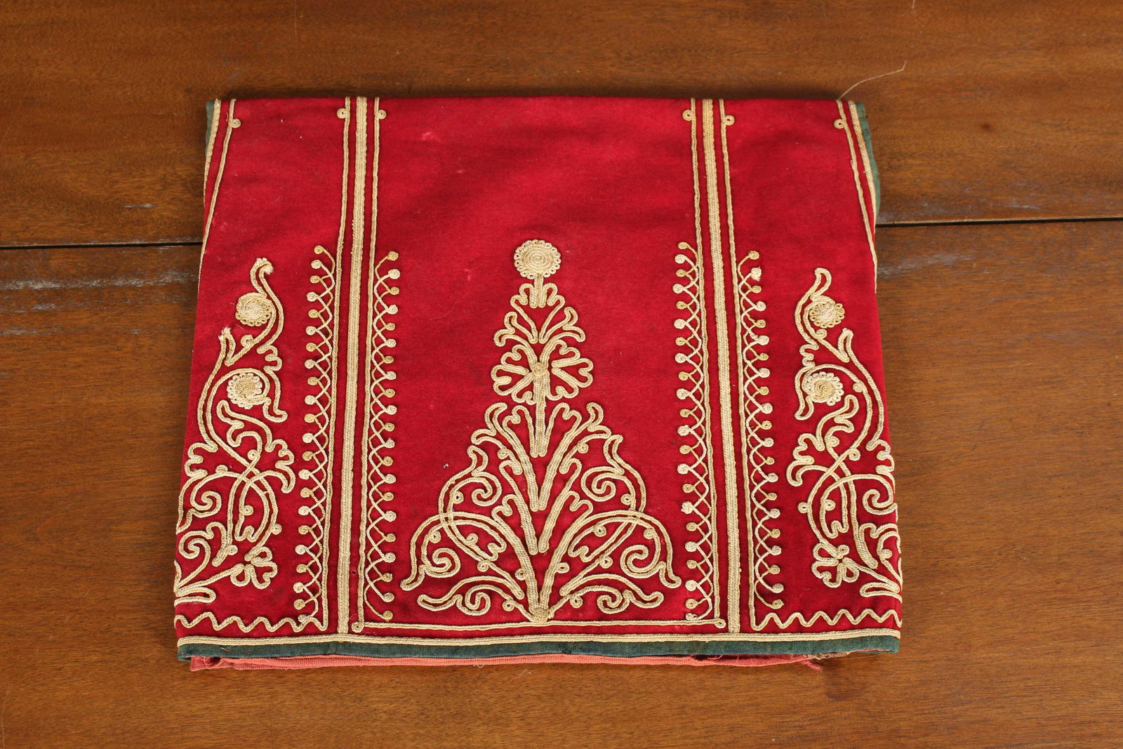 Ottoman Torba: Ottoman Torba. Size: 13.5" x 14.5"