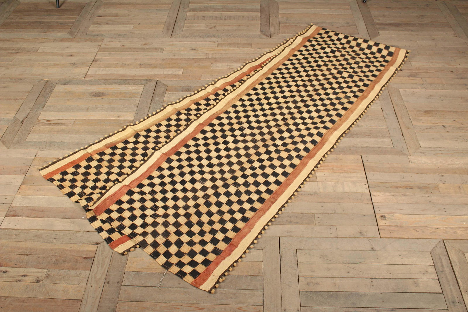 Kuba Cloth Wrap: Kuba Cloth Wrap. Size: 32" x 192"